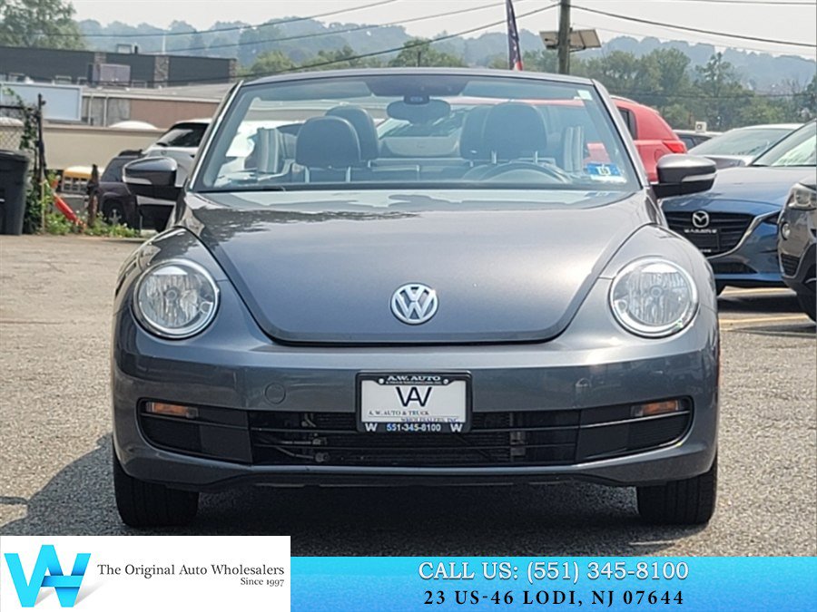 Used 2016 Volkswagen Beetle 1.8T S FWD image 2