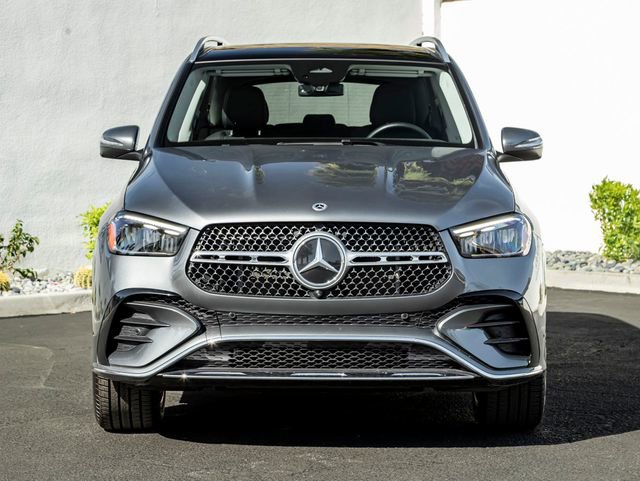 Used 2025 Mercedes-Benz GLE 350 4MATIC image 3