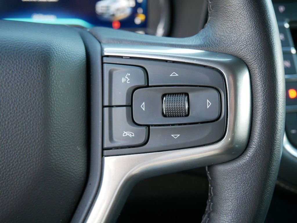 Used 2023 Chevrolet Tahoe Premier AWD/4WD image 22