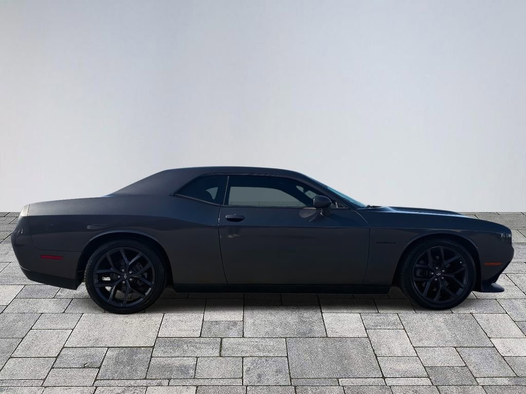 Used 2020 Dodge Challenger R/T w/ Blacktop Package image 8
