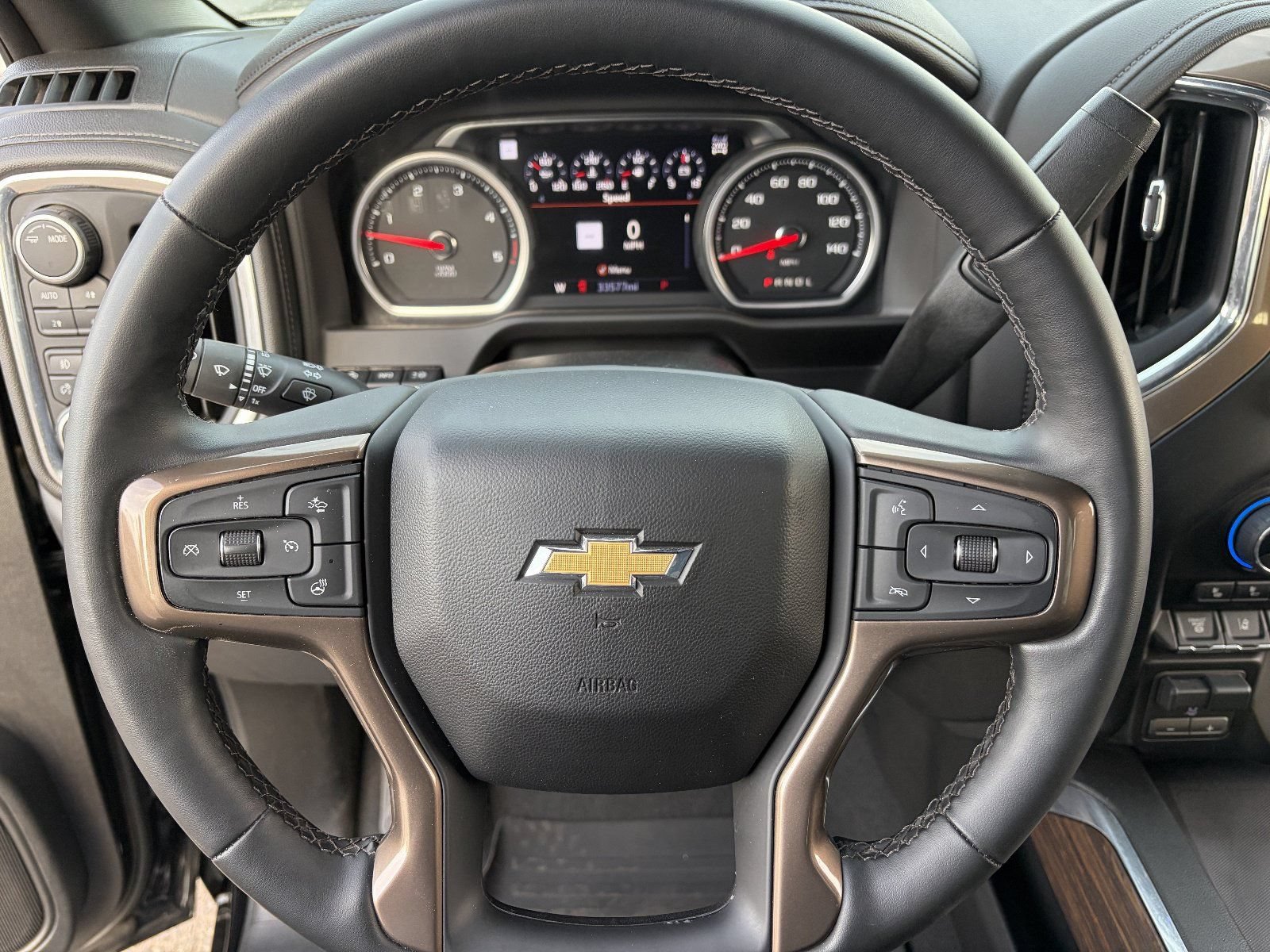 Certified 2023 Chevrolet Silverado 2500 High Country w/ Z71 Off-Road Package AWD/4WD image 24