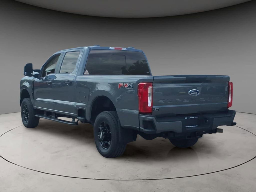 Used 2026 Ford F350 XL w/ STX Appearance Package AWD/4WD image 3