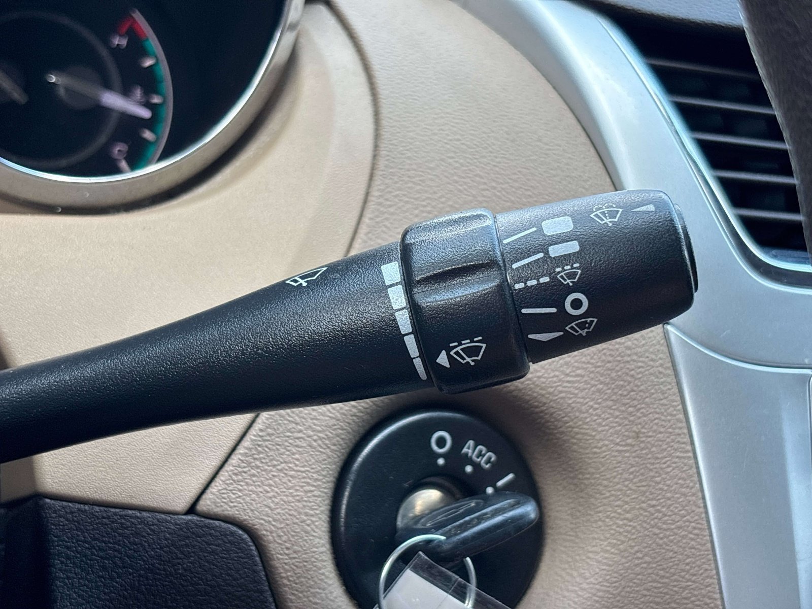 Used 2011 Chevrolet Malibu LS FWD image 21
