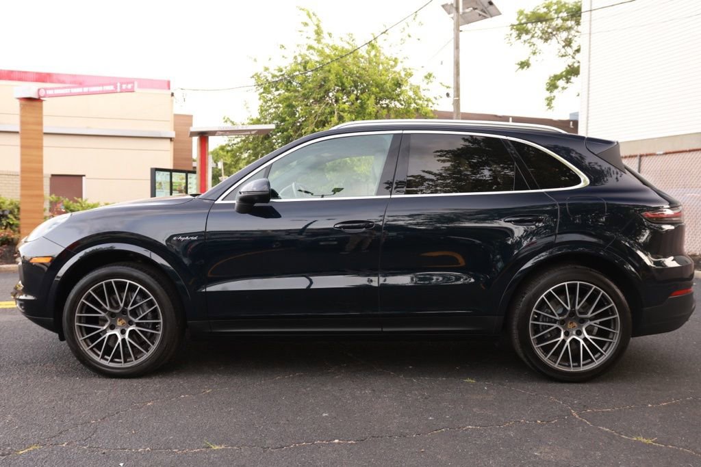 Used 2021 Porsche Cayenne E-Hybrid AWD/4WD image 7