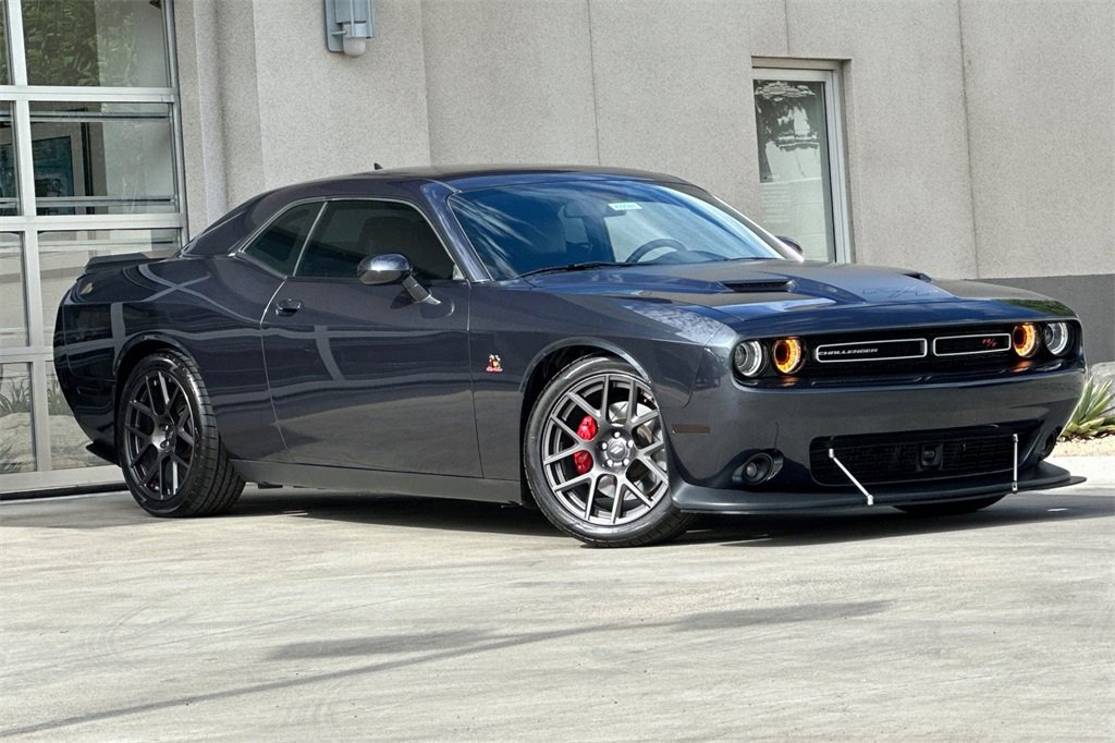 Used 2018 Dodge Challenger R/T Scat Pack w/ Leather Interior Group image 2