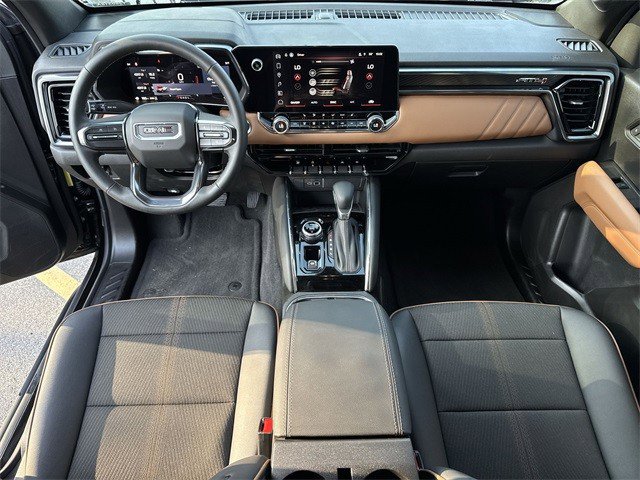 Used 2025 GMC Canyon AT4 w/ Nightfall Edition image 24