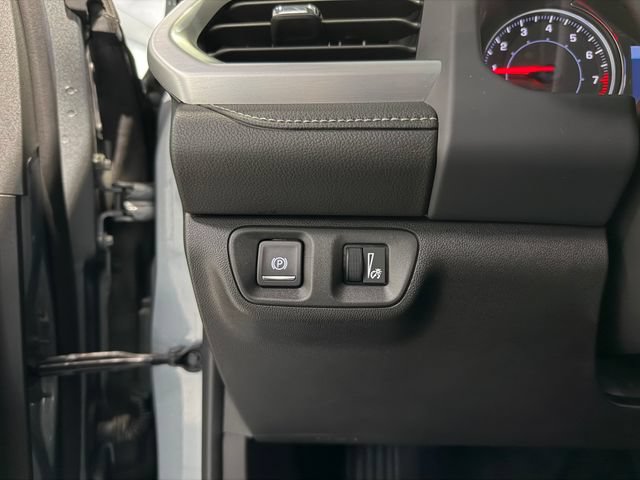 Used 2023 GMC Acadia SLT FWD image 27