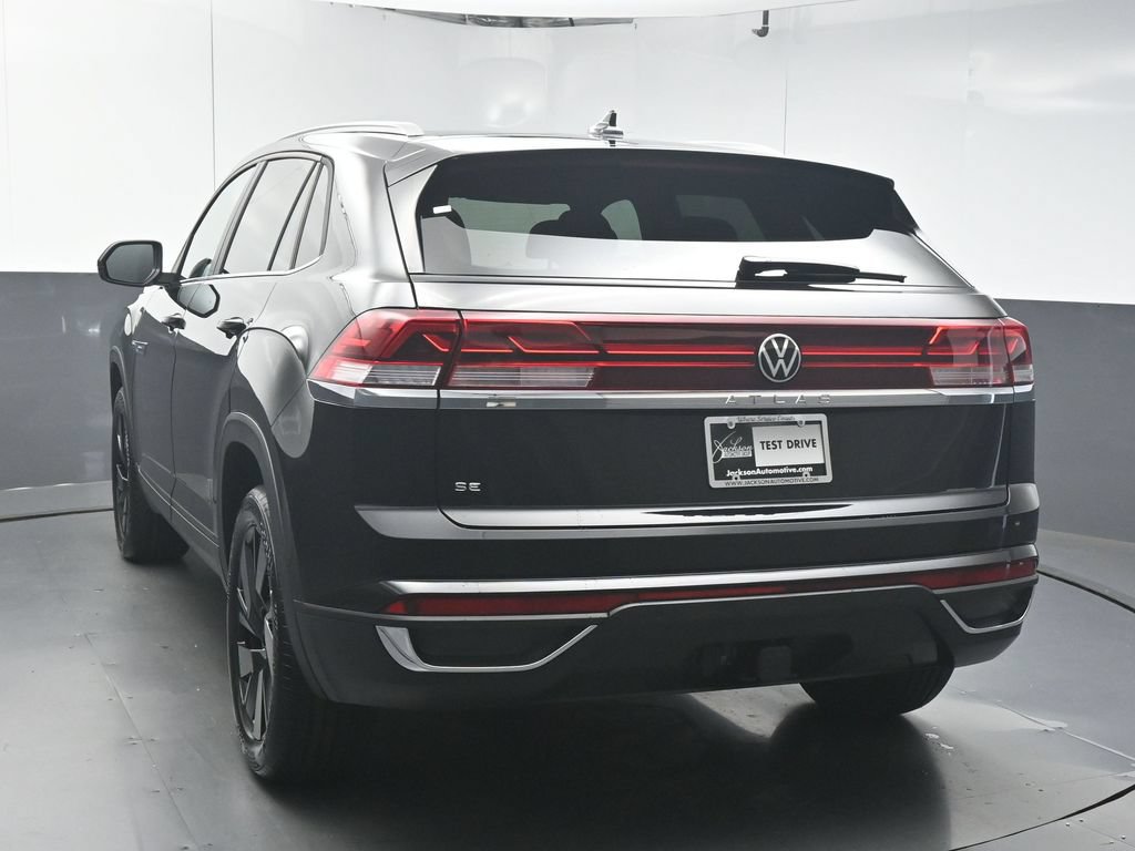 New 2026 Volkswagen Atlas Cross Sport SE FWD image 6