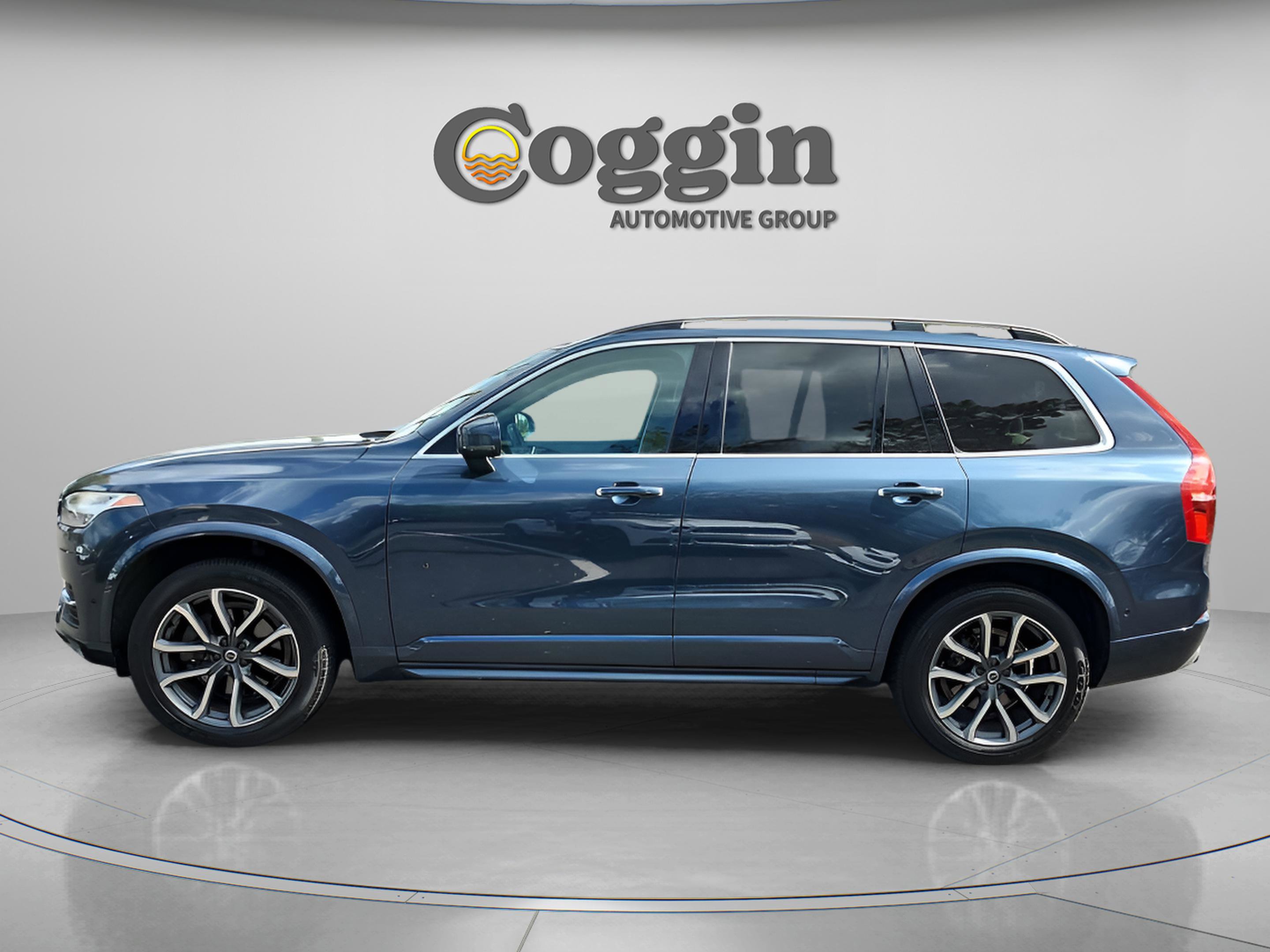 Used 2018 Volvo XC90 T5 Momentum w/ Convenience Package image 2