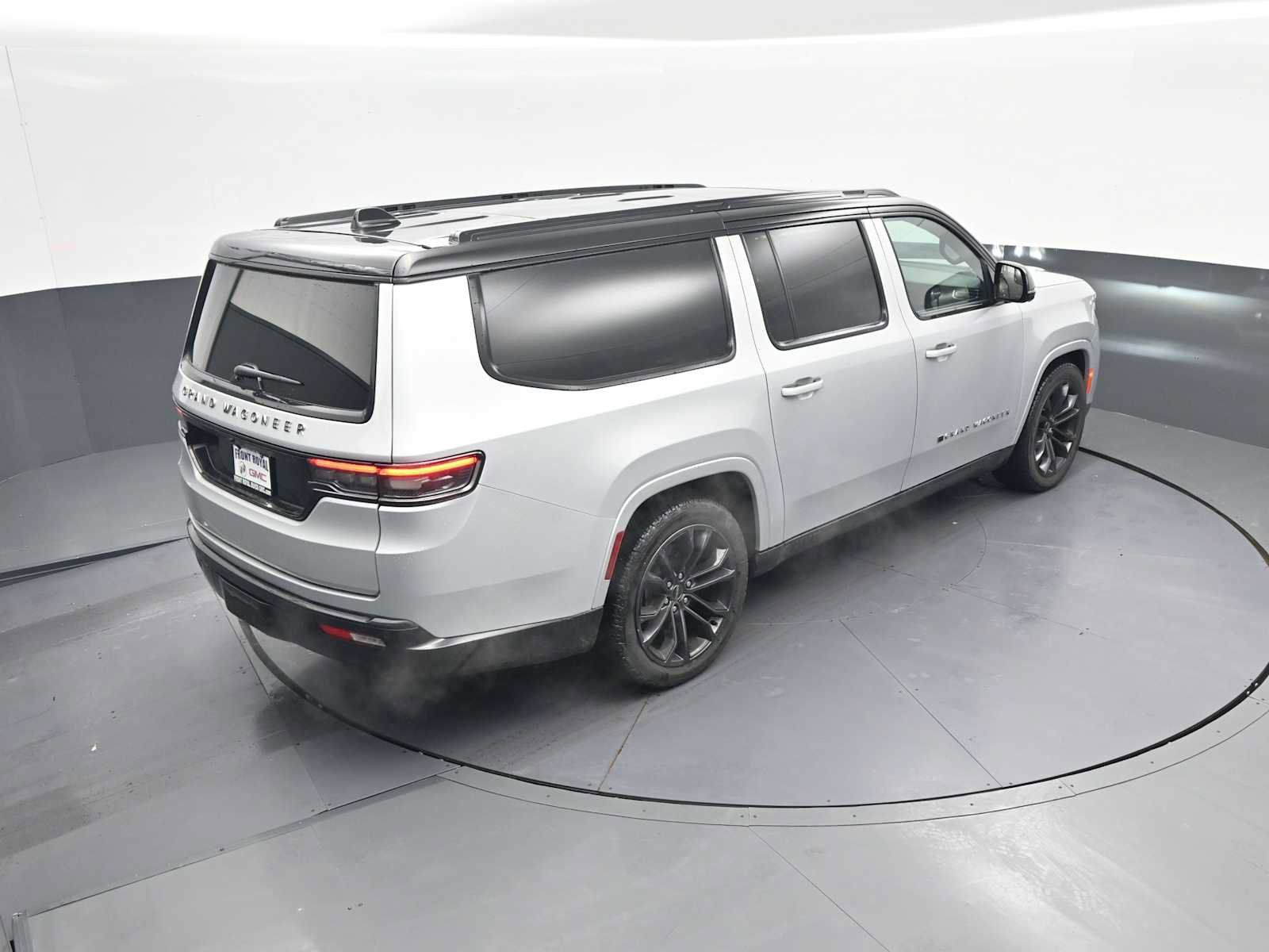 Used 2024 Jeep Grand Wagoneer L Series II w/ Quick Order Packagew 28T image 44