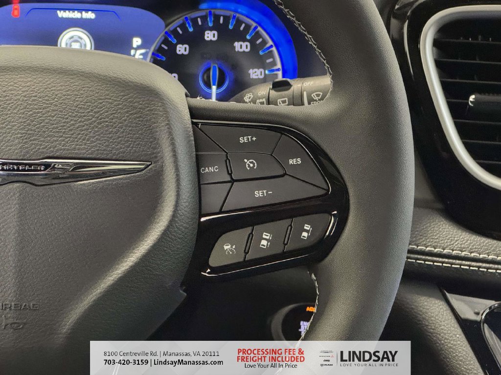 New 2026 Chrysler Pacifica Select w/ S Appearance Package FWD image 28
