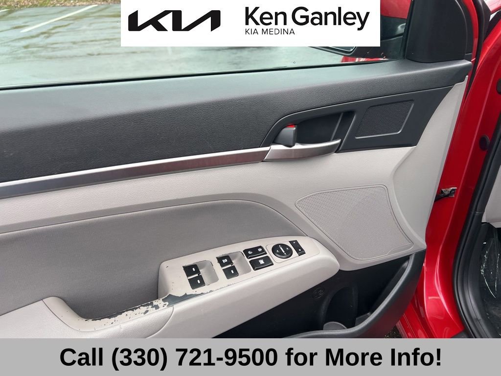 Used 2020 Hyundai Elantra SEL image 26