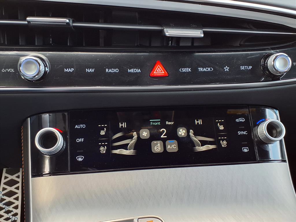 New 2026 Genesis GV70 2.5T Sport Prestige image 7