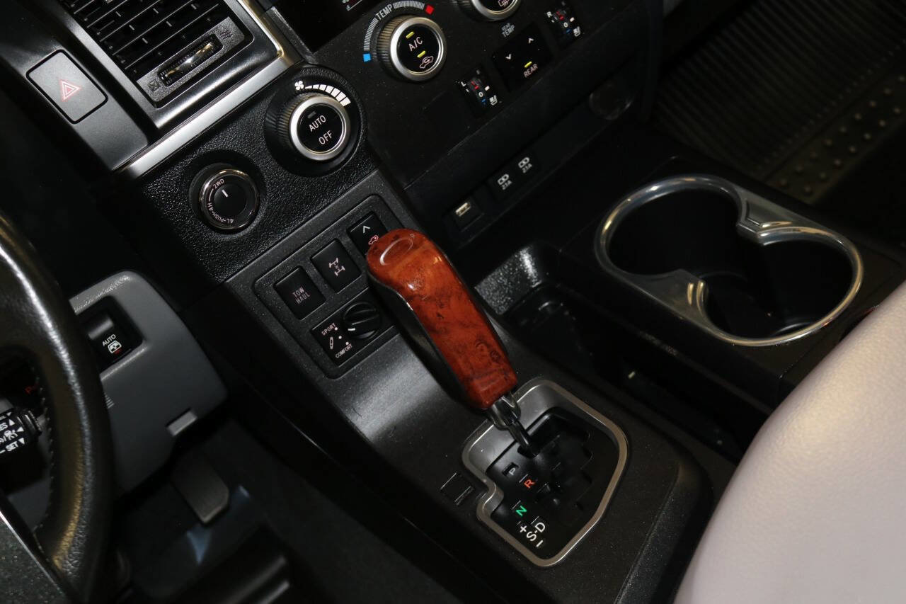 Used 2020 Toyota Sequoia Platinum image 48