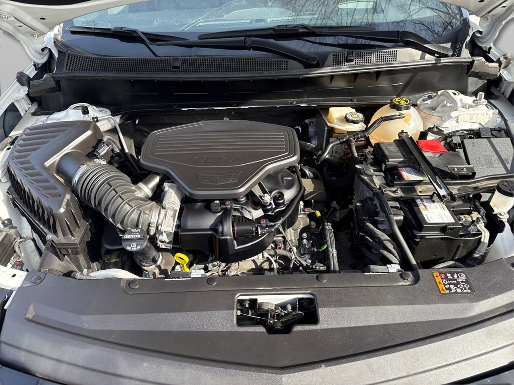 Used 2023 Cadillac XT6 Sport w/ Platinum Package image 13