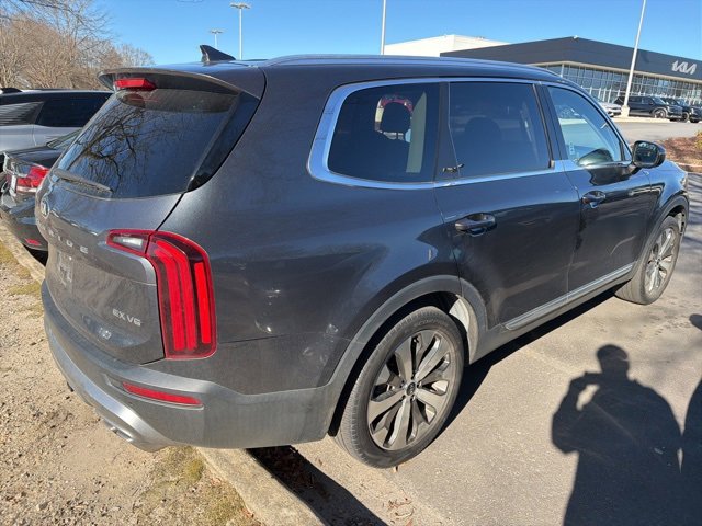 Used 2021 Kia Telluride EX w/ EX Premium Package image 5