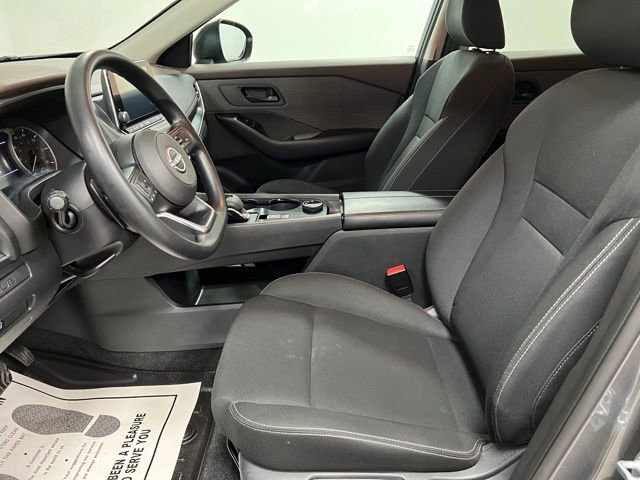 Used 2023 Nissan Rogue S image 17