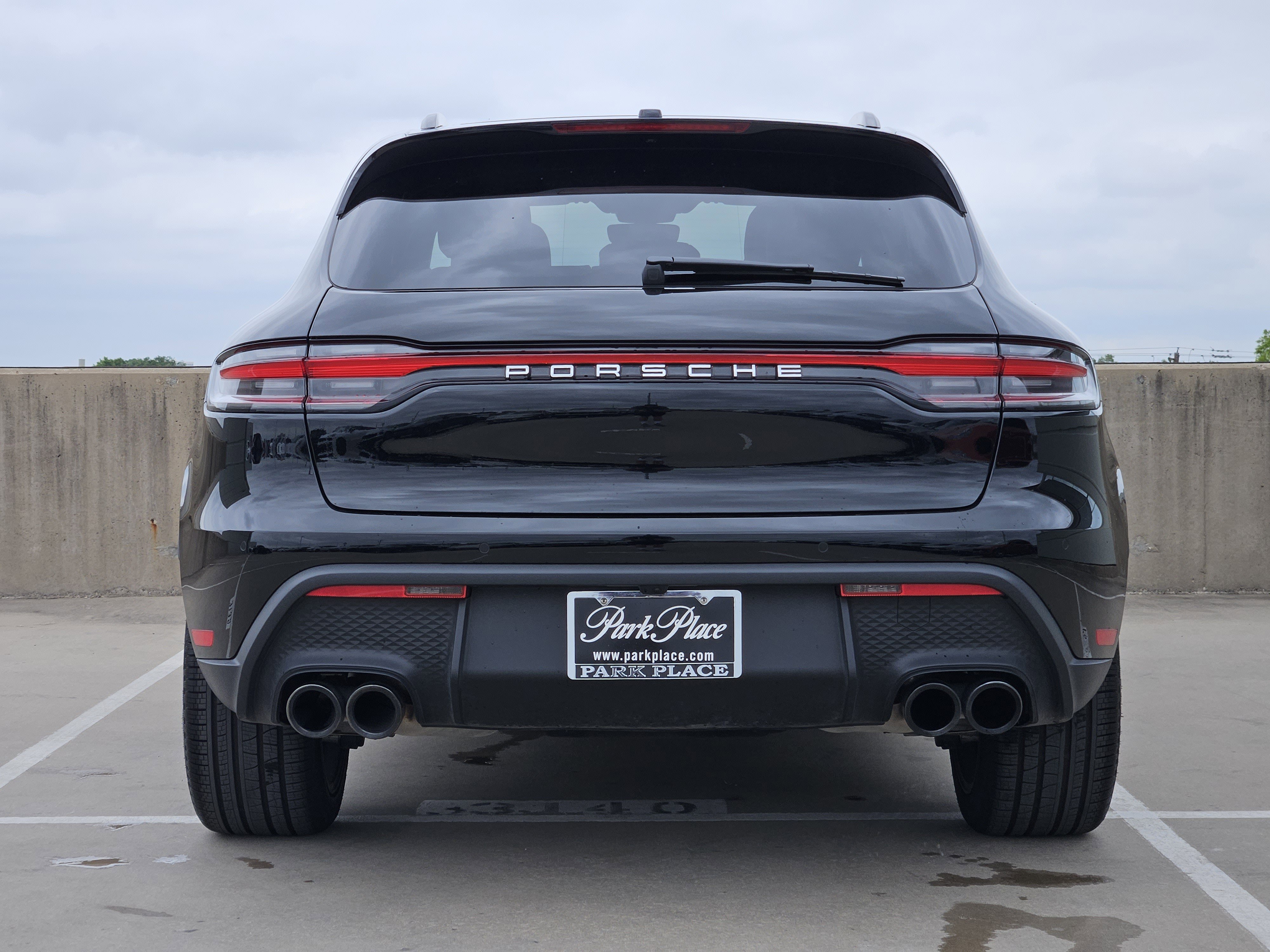 Certified 2026 Porsche Macan image 7