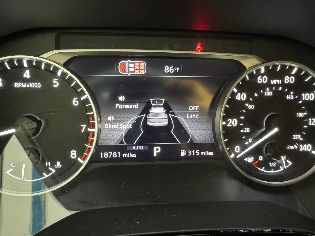 Used 2026 Nissan Pathfinder Rock Creek AWD/4WD image 3