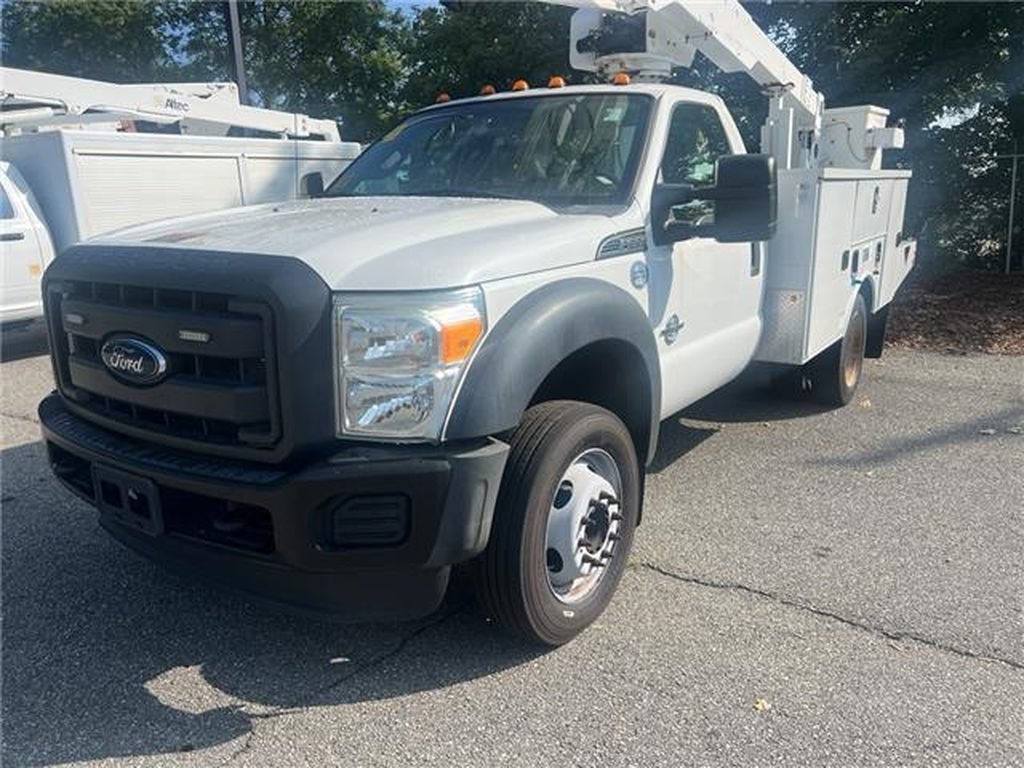 Used 2015 Ford F550 Luxury w/ Snow Plow Prep Package RWD image 1