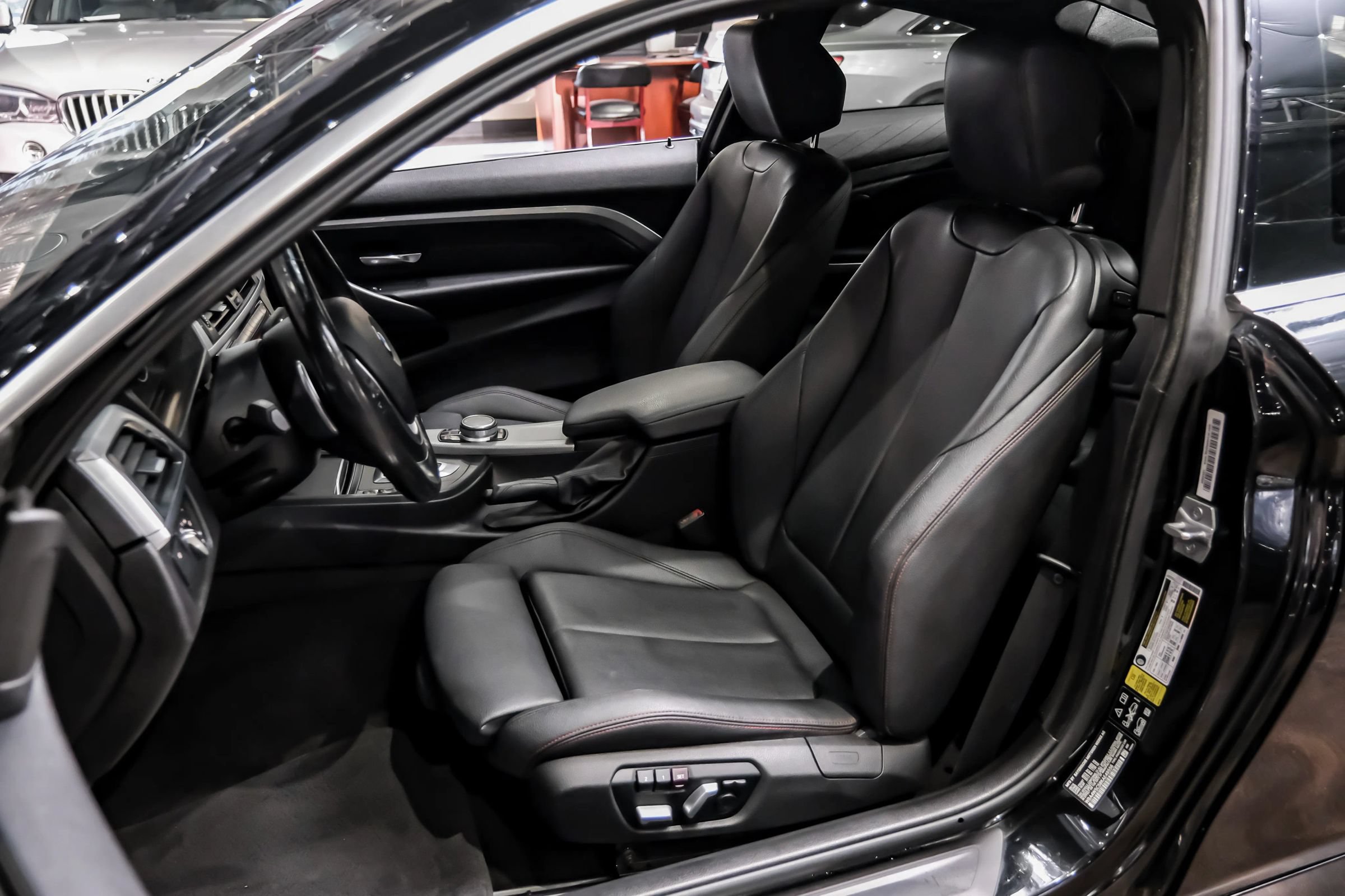 Used 2019 BMW 430i xDrive Coupe w/ Convenience Package AWD/4WD image 30
