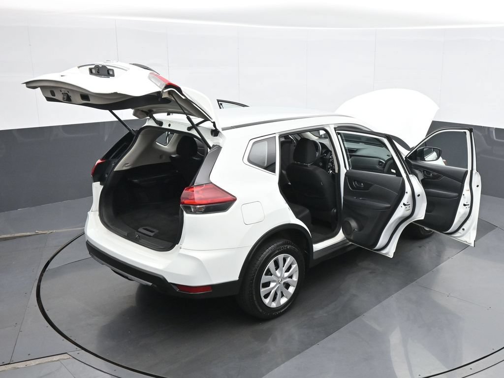 Used 2019 Nissan Rogue S AWD/4WD image 38