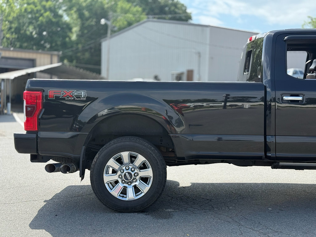 Used 2017 Ford F250 Platinum w/ Platinum Ultimate Package AWD/4WD image 6