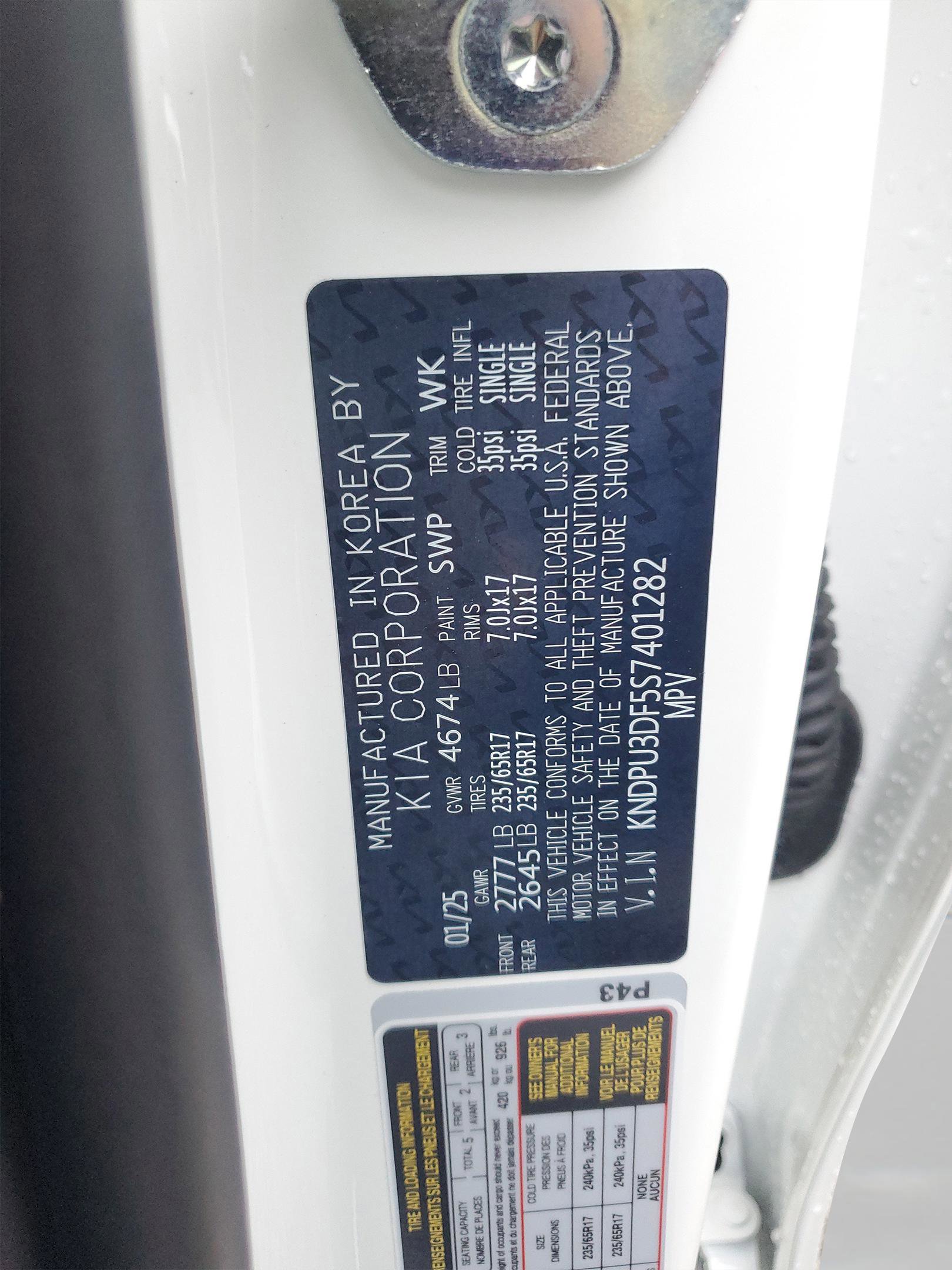 Certified 2025 Kia Sportage LX image 32