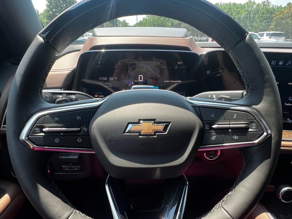 New 2026 Chevrolet Suburban High Country AWD/4WD image 7