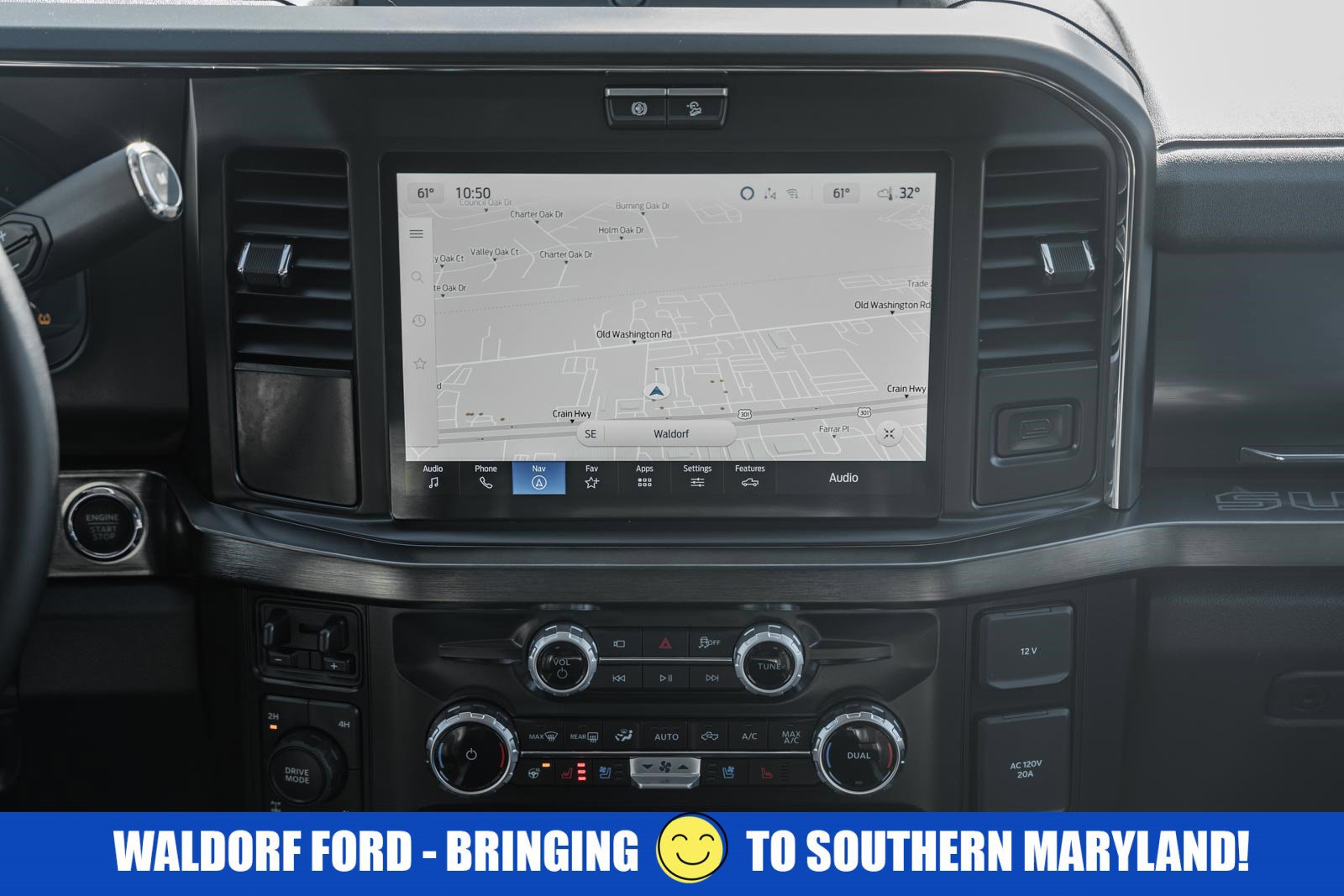 Used 2025 Ford F350 Lariat w/ Chrome Package image 28