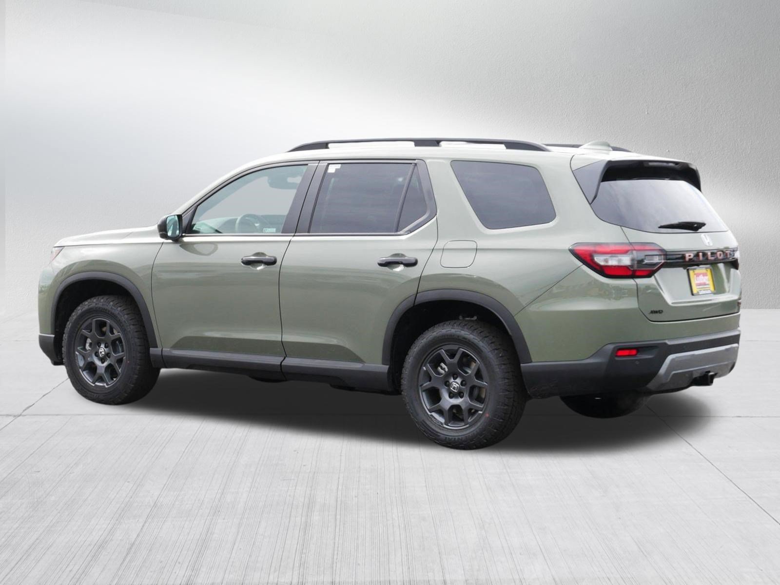 New 2026 Honda Pilot TrailSport image 5
