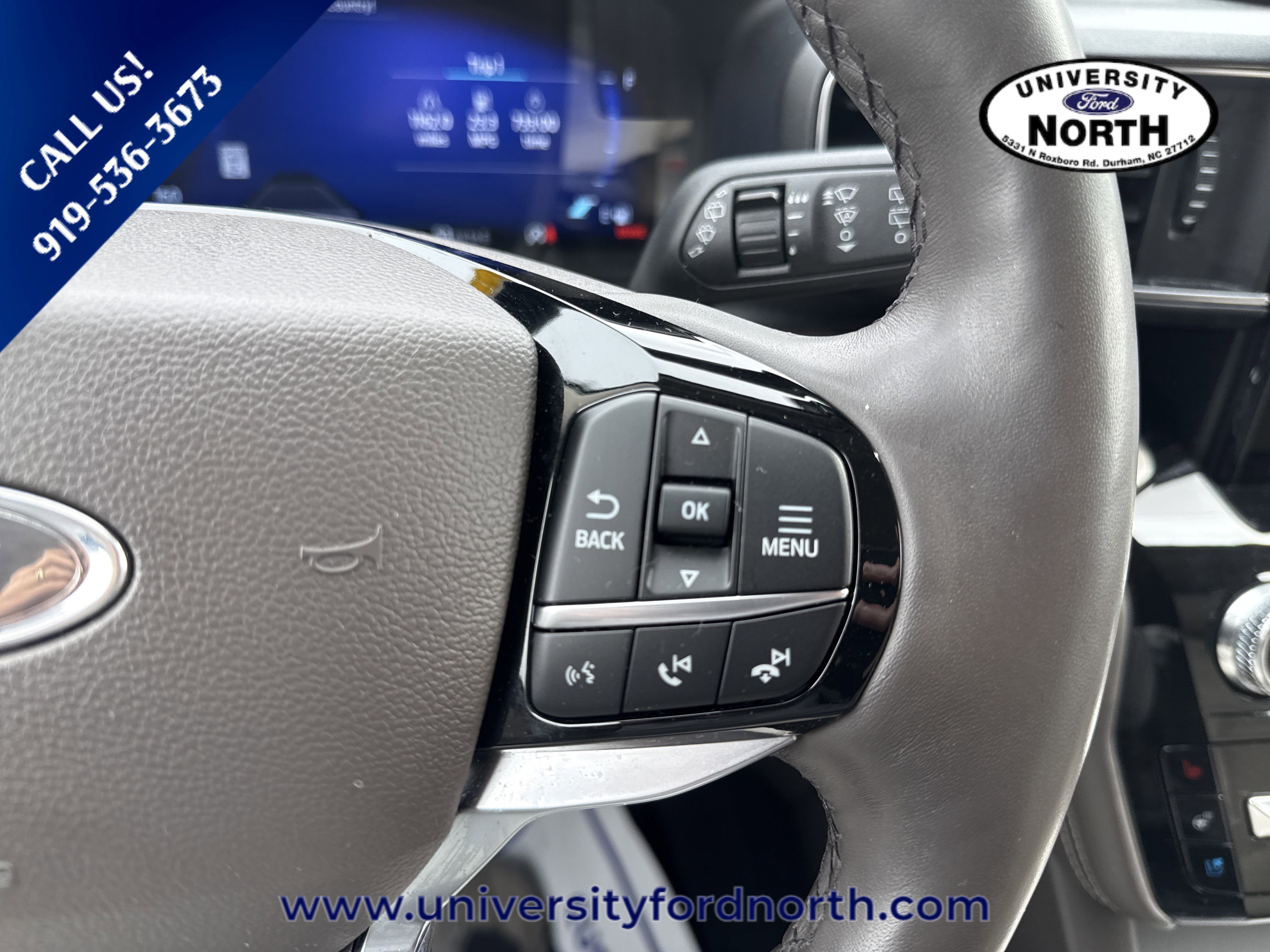 Used 2023 Ford Explorer Platinum w/ Technology Package image 23