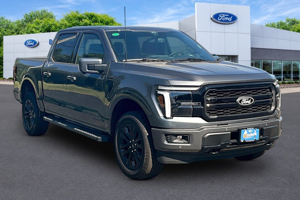 New 2026 Ford F150 Lariat w/ Equipment Group 501A Mid