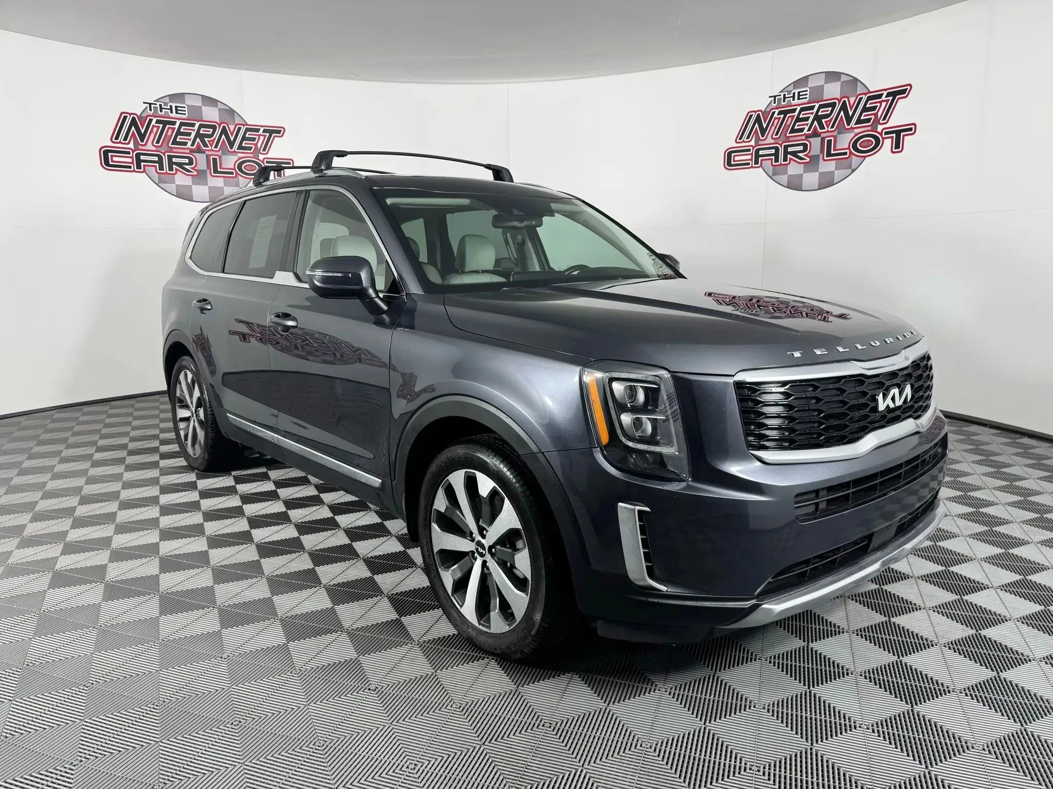 Used 2022 Kia Telluride EX w/ EX Premium Package AWD/4WD image 9