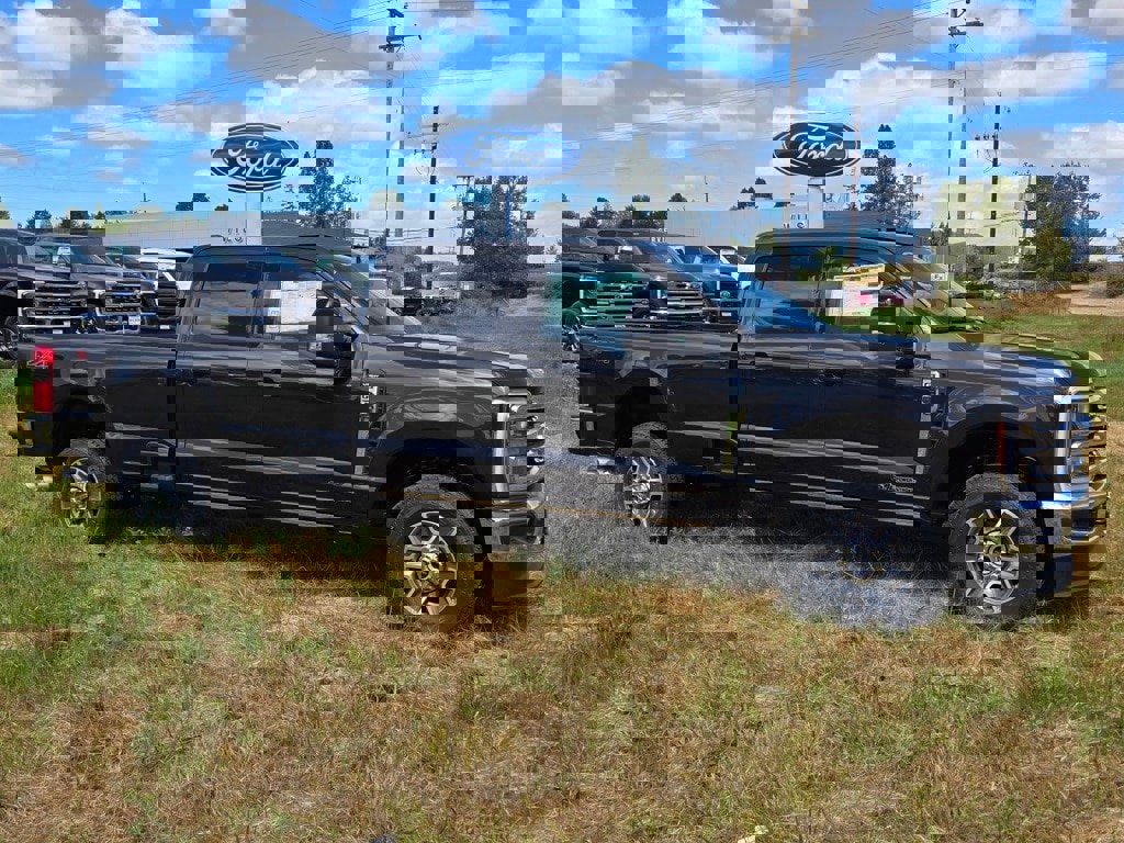 New 2025 Ford F350 Lariat w/ Lariat Ultimate Package image 2