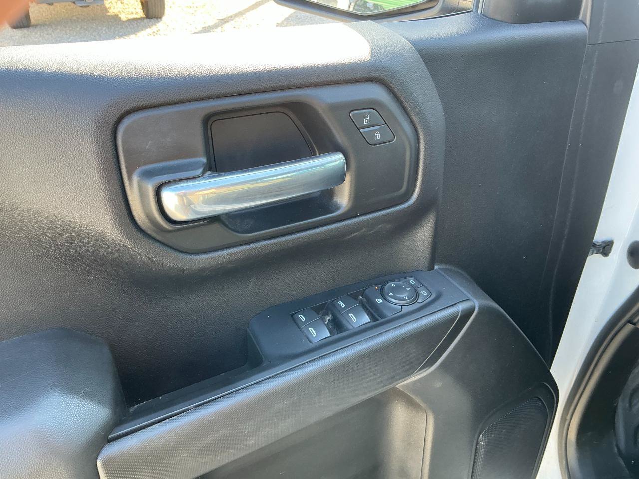 Used 2022 Chevrolet Silverado 1500 W/T w/ WT Safety Package AWD/4WD image 12