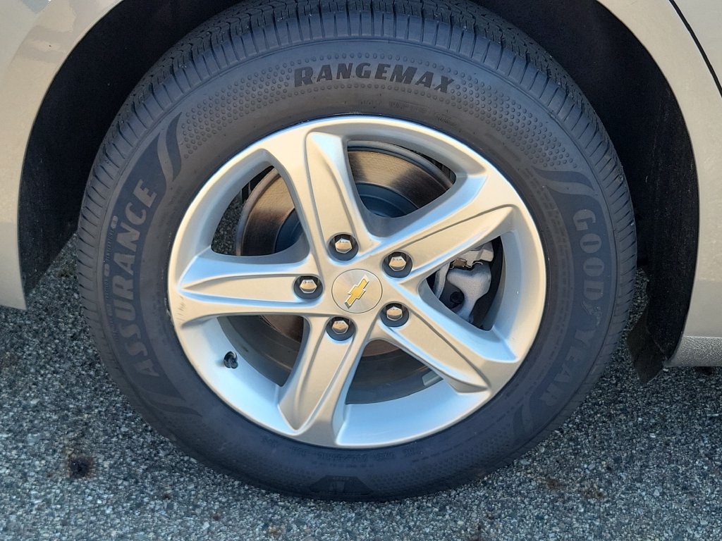 Used 2024 Chevrolet Malibu LS FWD image 31
