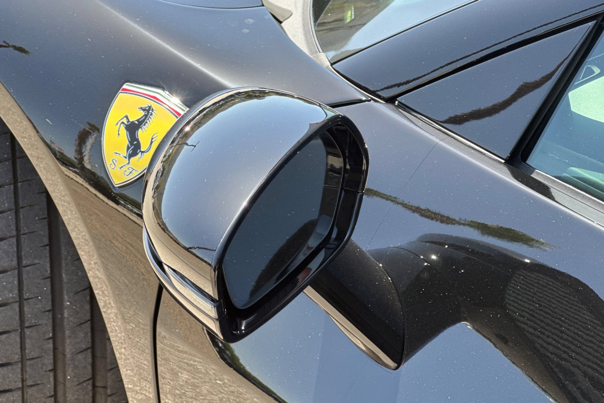 Used 2024 Ferrari 296 GTS RWD image 36