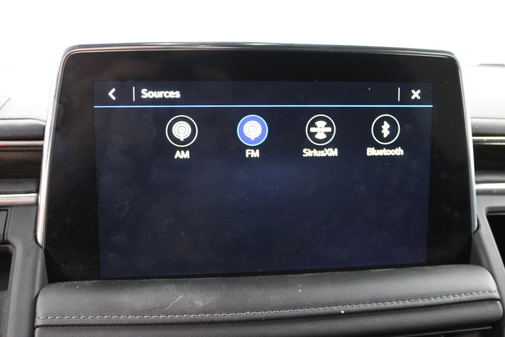 Used 2021 GMC Yukon SLE image 32