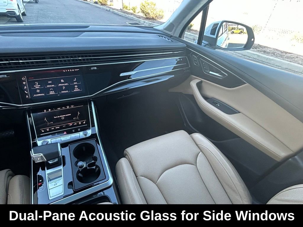 Used 2023 Audi Q7 3.0T Prestige image 11