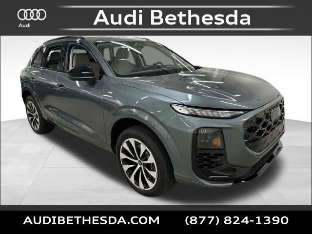 New 2026 Audi Q3 quattro 2.0T AWD/4WD image 1