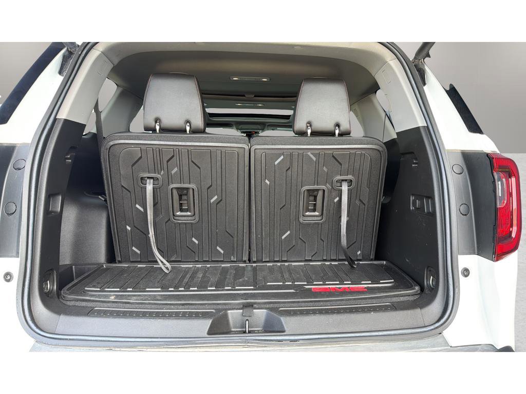 Used 2023 GMC Acadia AT4 w/ Technology Package image 16