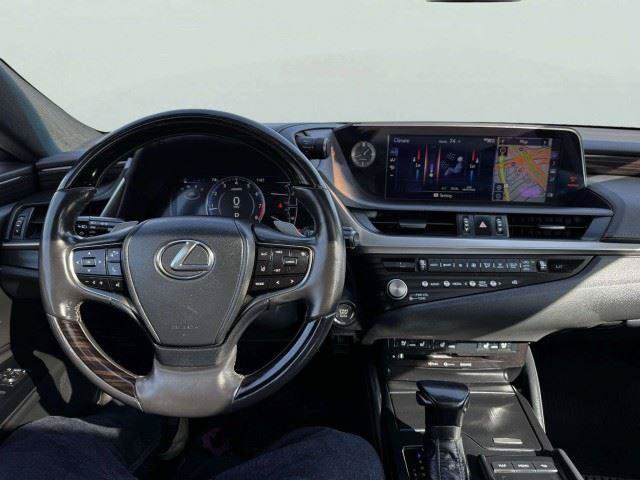Used 2021 Lexus ES 250 w/ Premium Package AWD/4WD image 29