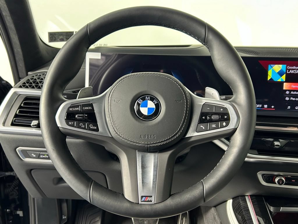 Used 2026 BMW X7 xDrive40i AWD/4WD image 33