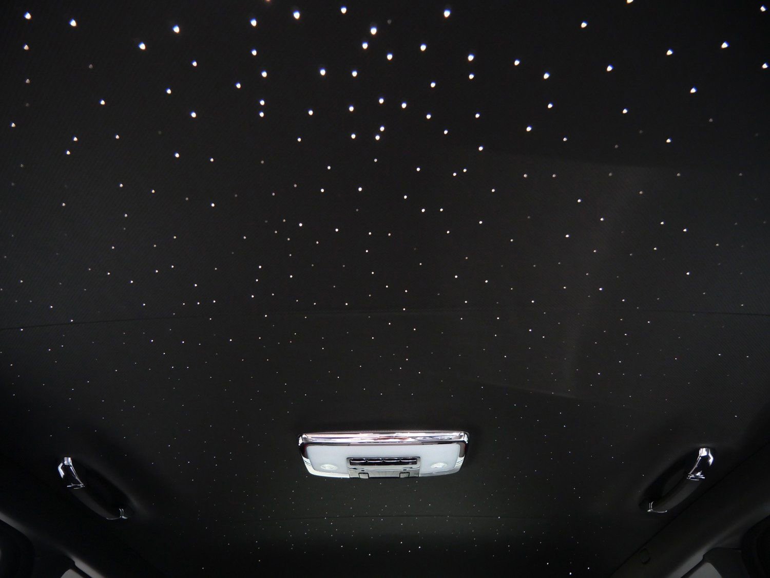 New 2025 Rolls-Royce Cullinan image 19