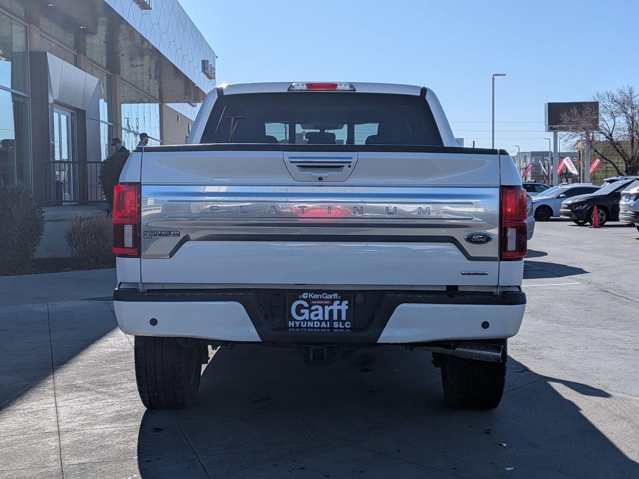 Used 2020 Ford F150 Platinum w/ Equipment Group 701A Luxury image 7