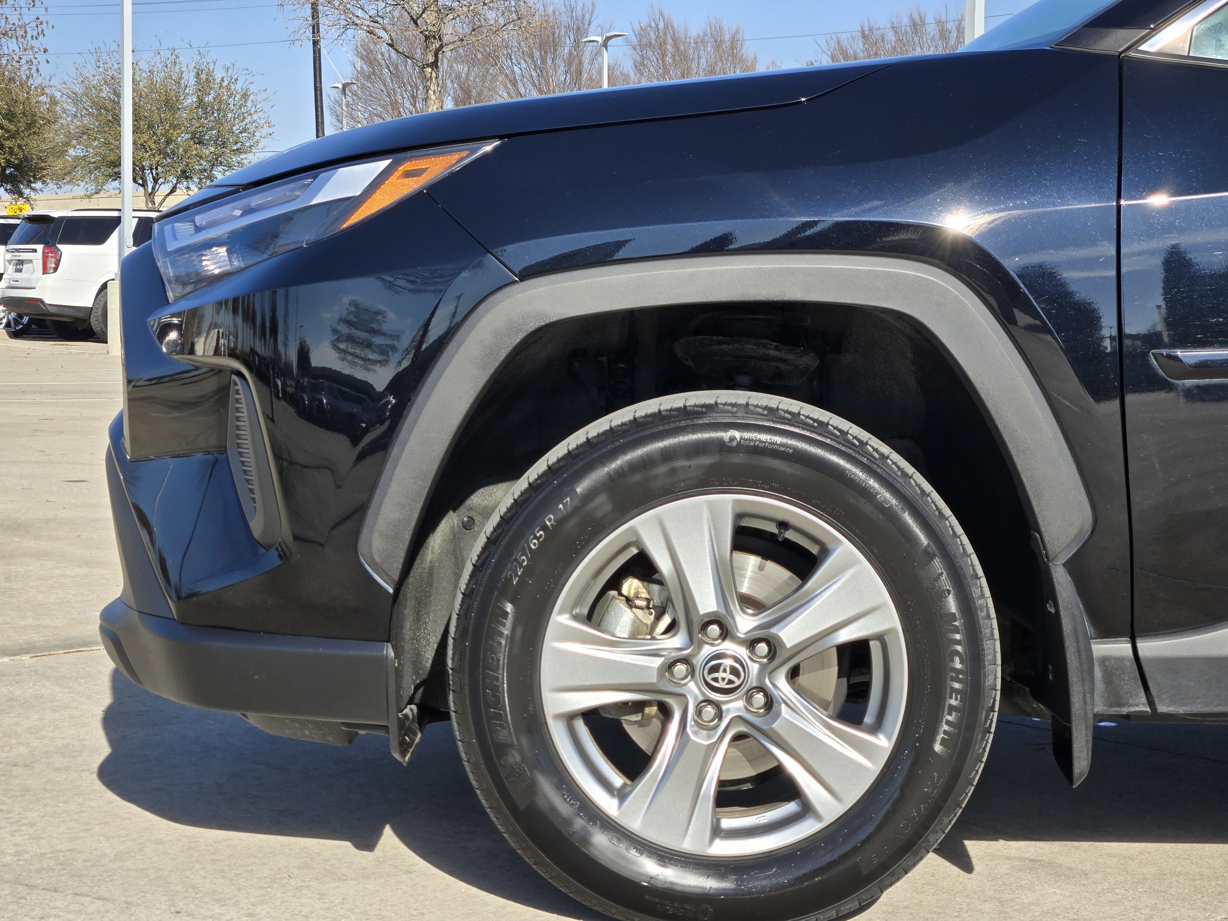 Used 2024 Toyota RAV4 XLE w/ Convenience Package image 11