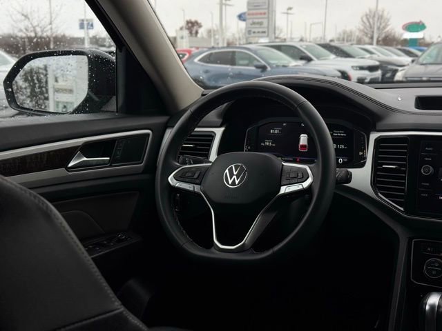 Used 2022 Volkswagen Atlas SE image 24