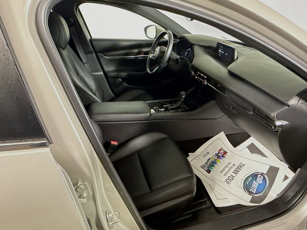 Used 2023 MAZDA MAZDA3 s image 23