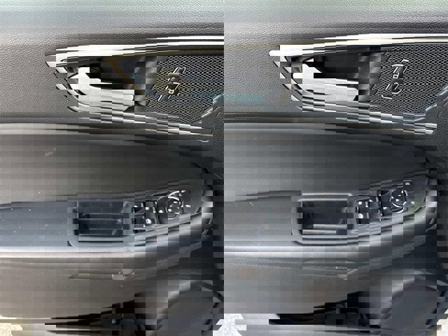 Certified 2024 Ford Edge SEL image 24